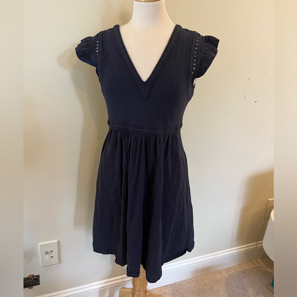 Navy Biden V-Neck Dress Size: US 4R